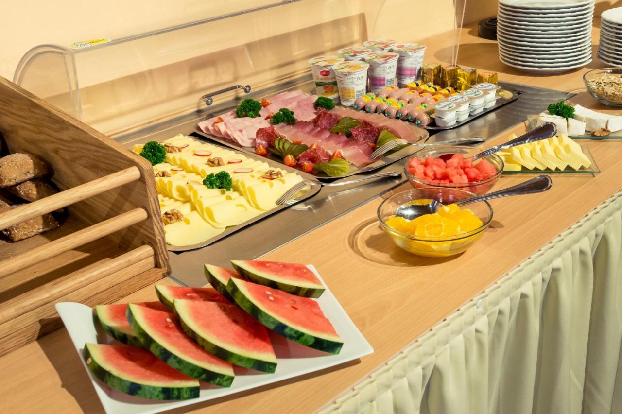 Hotel Bayernhof Greding Ngoại thất bức ảnh